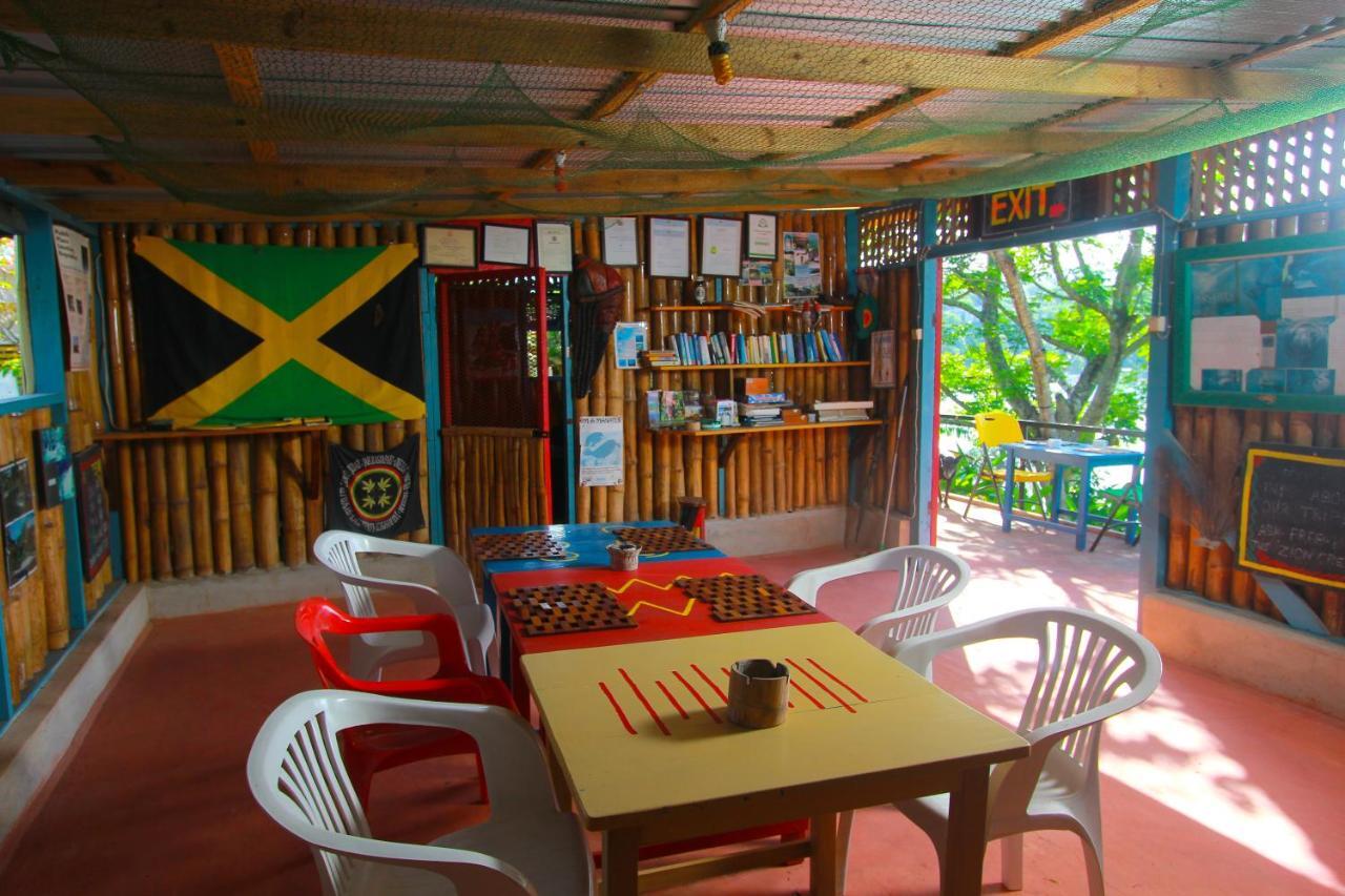 Bed and Breakfast Zion Country Manchioneal Екстер'єр фото